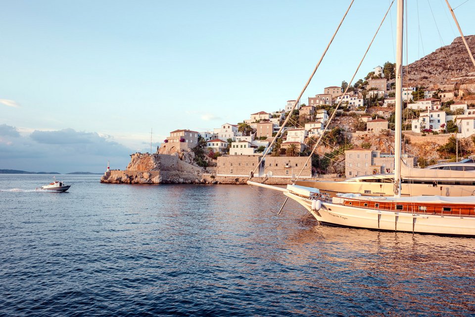 Ισπανικό περιοδικό αποθεώνει την Ελλάδα: Τα 10 μέρη που θα μένατε για πάντα [εικόνες] | iefimerida.gr 3