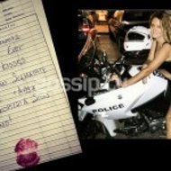 Ζητάδες επέτρεψαν στην Αρτεμη Αλεξανδράτου να καβαλήσει τις μηχανές τους [εικόνες] | iefimerida.gr 0