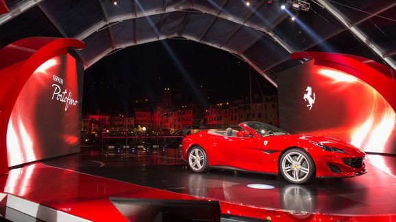 Η Ferrari γιορτάζει 70 χρόνια -Απίστευτες εικόνες στο Μαρανέλο | iefimerida.gr 4