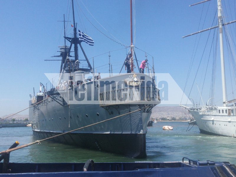 Το θωρηκτό «Αβέρωφ» επέστρεψε στον Φλοίσβο [εικόνες & βίντεο] | iefimerida.gr 5