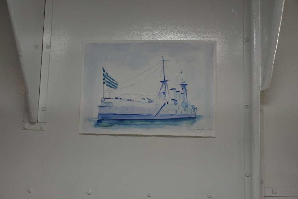 Φοιτητές της Καλών Τεχνών του ΑΠΘ εκθέτουν μέσα στο θρυλικό θωρηκτό Αβέρωφ [εικόνες]  | iefimerida.gr 5