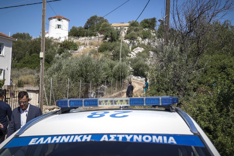 Από ένα αλώνι του κάστρου, με θέα το λιμάνι, το διάγγελμα Τσίπρα | iefimerida.gr 1