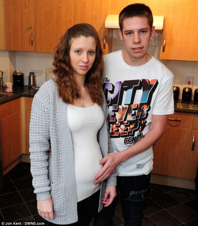 «Εκανα έκτρωση αλλά είμαι ακόμα έγκυος» -Η απίστευτη περιπέτεια μιας 19χρονης και το ιατρικό «θαύμα» [εικόνες]  | iefimerida.gr 0