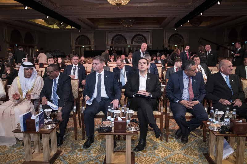 Ο Τσίπρας στο Αμπου Ντάμπι: Οι συναντήσεις και τα μηνύματα [εικόνες] | iefimerida.gr 1