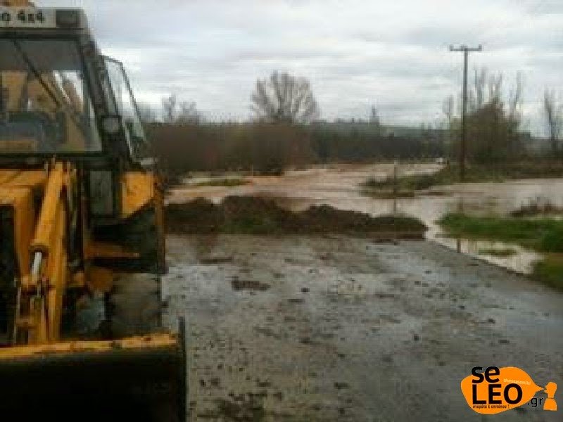 Kαταστροφές στη Θεσσαλονίκη από τις σφοδρές βροχοπτώσεις [εικόνες] | iefimerida.gr 5