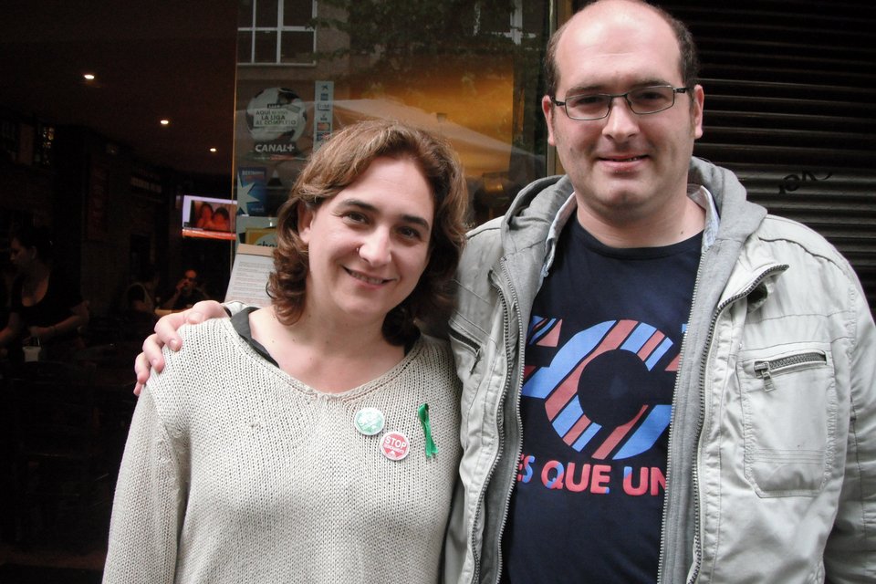 Αντα Κολάου, πώς μια 41χρονη «Αγανακτισμένη» έγινε δήμαρχος της Βαρκελώνης [εικόνες] | iefimerida.gr 1