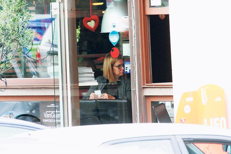 Η νέα ζωή της Αντας Παπανδρέου -Μόνη, ψάχνει [εικόνες] | iefimerida.gr 2