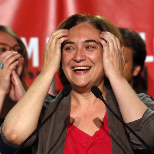 Αντα Κολάου, πώς μια 41χρονη «Αγανακτισμένη» έγινε δήμαρχος της Βαρκελώνης [εικόνες] | iefimerida.gr 0
