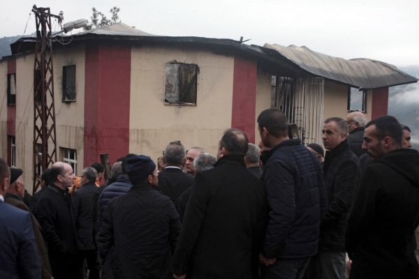 Tουρκία: Συνελήφθησαν 4 άνδρες για τη φωτιά με 11 νεκρούς μαθητές στα Αδανα | iefimerida.gr 2