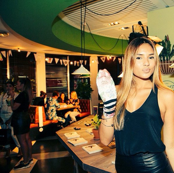 Η καλλονή Ρωσίδα σύντροφος του Αντετοκούνμπο -Καθηλωτική ομορφιά [εικόνες] | iefimerida.gr 11