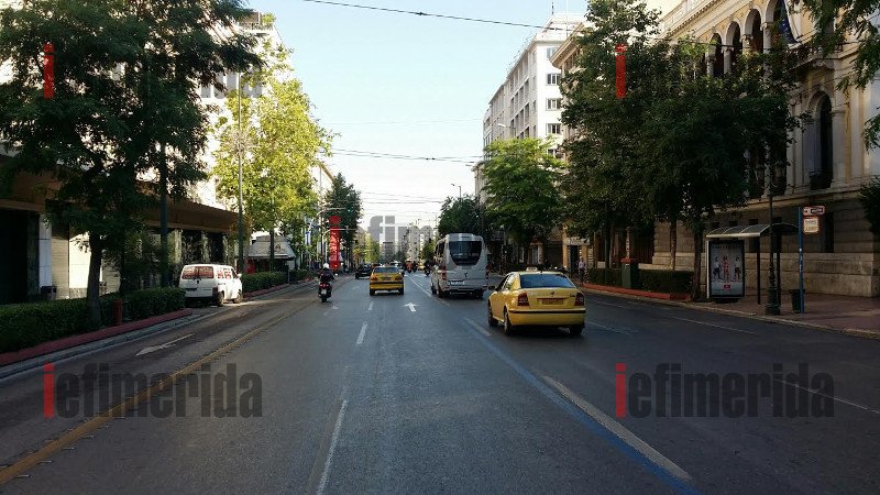 Η εικόνα της Αθήνας στην εποχή των capital controls -Αδειοι δρόμοι, πεσμένη κίνηση [εικόνες] | iefimerida.gr 12
