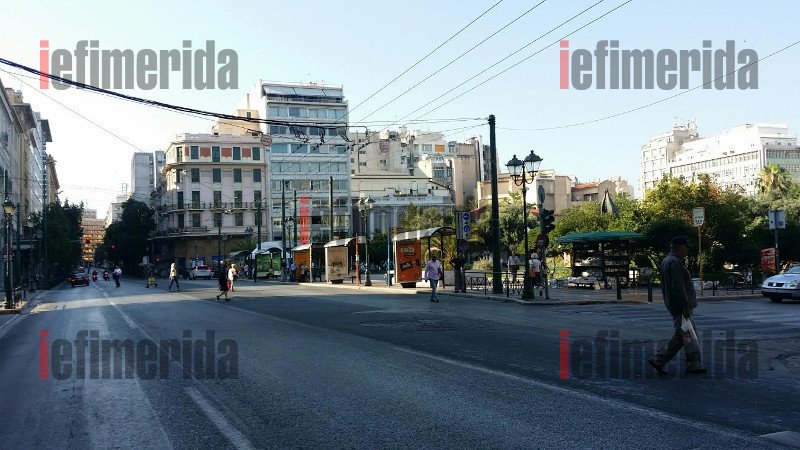 Η εικόνα της Αθήνας στην εποχή των capital controls -Αδειοι δρόμοι, πεσμένη κίνηση [εικόνες] | iefimerida.gr 2