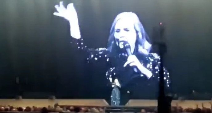 Παγκόσμια συγκίνηση για τα θύματα του Ορλάντο -Τα λόγια των διάσημων καλλιτεχνών [εικόνες] | iefimerida.gr 0