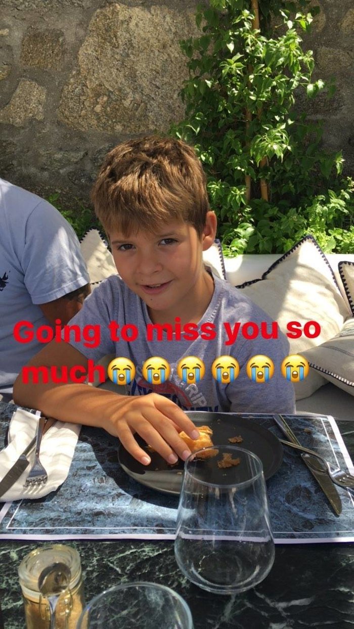 Οι τρυφερές ευχές του Πέτρου Κωστόπουλου στην κόρη του Αλέξανδρα για την γιορτή της [εικόνα] | iefimerida.gr 1