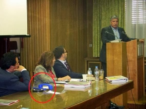  To απίστευτο αξεσουάρ για iphone με το οποίο κυκλοφορεί ο Αδωνις Γεωργιάδης [εικόνα] | iefimerida.gr 0