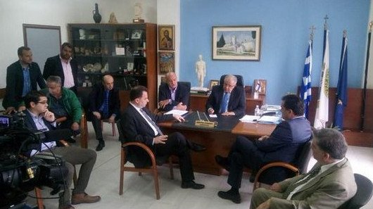 Αδωνις: Ο Τσίπρας μοίρασε «αριστερά συγχωροχάρτια» σε Φλαμπουράρη-Σταθάκη [βίντεο] | iefimerida.gr 1