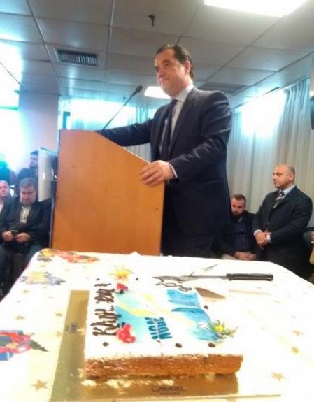 Εκατοντάδες άτομα στην κοπή πίτας της ΝΔ στην Πάτρα -Παρών και ο ανεξάρτητος βουλευτής Ι. Φωτήλας | iefimerida.gr 1