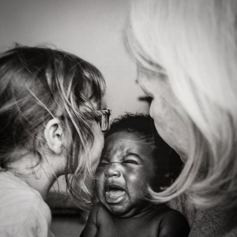 Οταν ένα υιοθετημένο μωρό φτάνει στο σπίτι -Εικόνες που συγκλονίζουν [εικόνες]  | iefimerida.gr 7