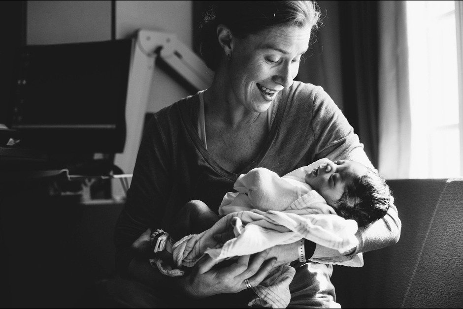 Οταν ένα υιοθετημένο μωρό φτάνει στο σπίτι -Εικόνες που συγκλονίζουν [εικόνες]  | iefimerida.gr 13