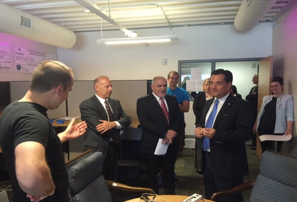 Στη Γιούτα των ΗΠΑ ο Αδωνις -Με ποιους συναντήθηκε [εικόνες] | iefimerida.gr 3