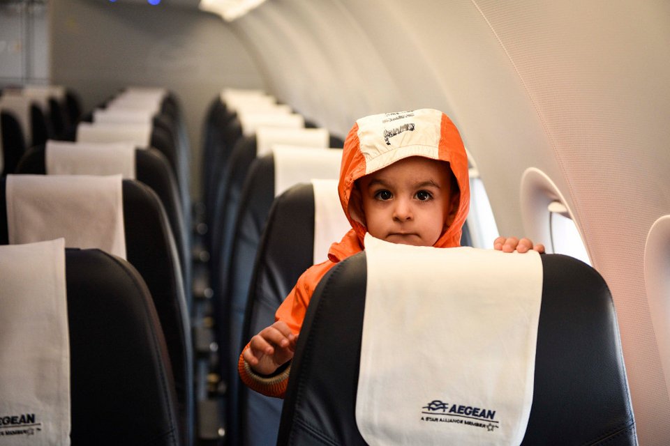 Αποχαιρέτησαν 30 πρόσφυγες για Λουξεμβούργο -Χαμόγελα αλλά και αγωνία για τη νέα τους ζωή [εικόνες] | iefimerida.gr 12