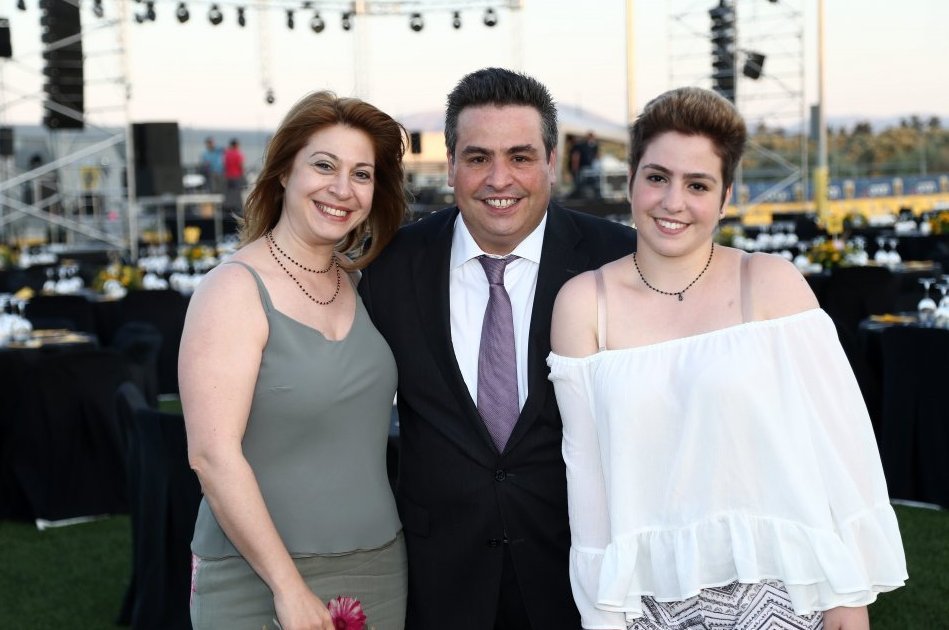 Η ΑΕΚ επέστρεψε και οι παίκτες της ευχαρίστησαν τον κόσμο - Κέφι και χαμόγελα στα Σπάτα [εικόνες] | iefimerida.gr 15