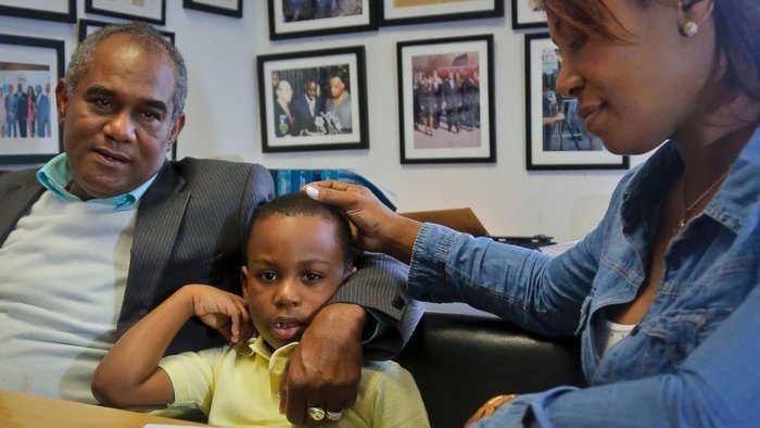 Μητέρα μηνύει αεροπορική γιατί... έχασαν το παιδί της [εικόνες] | iefimerida.gr 1