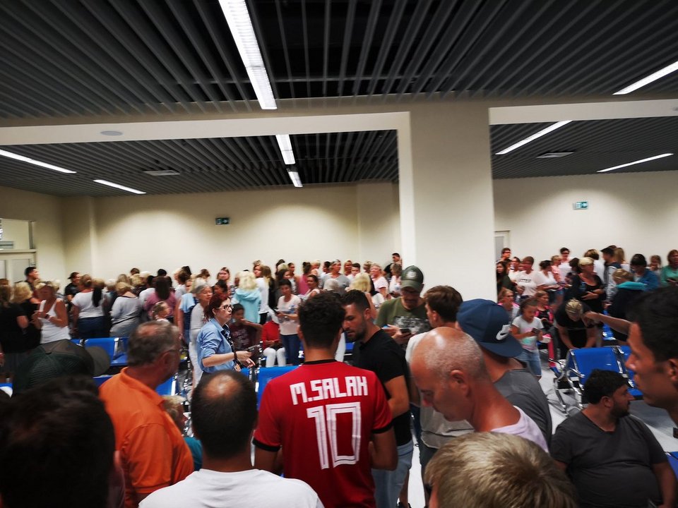 Ταλαιπωρία για πολλούς επιβάτες εξαιτίας ενός φαρσέρ