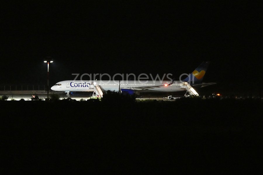 Αναγκαστική προσγείωση αεροσκάφους στα Χανιά συνοδεία F16 -Τηλεφώνησαν για βόμβα  [εικόνες] | iefimerida.gr 1