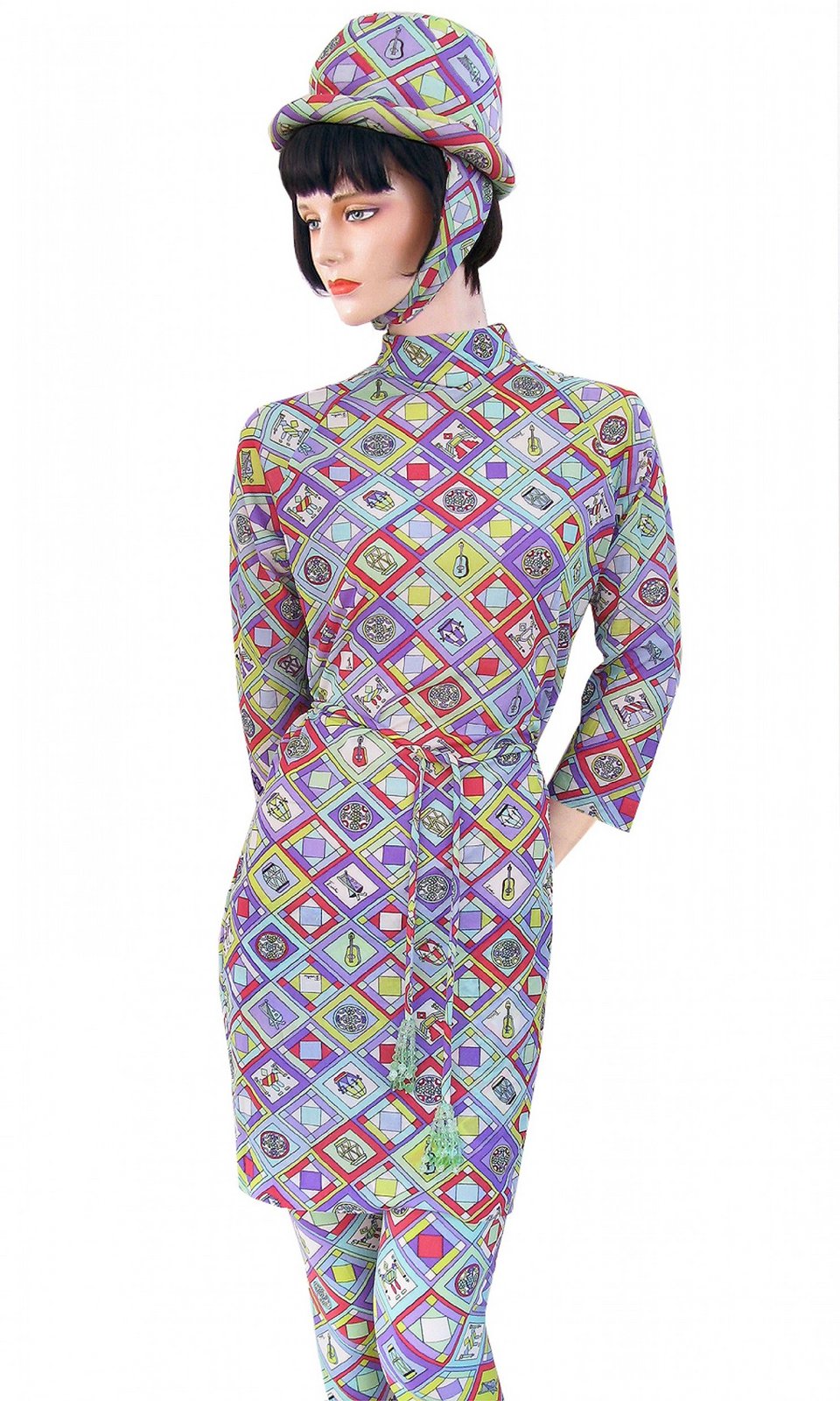 Οι πιο τρελές στολές αεροσυνοδών -Περίεργα σχέδια, απίθανα καπέλα και «έκρηξη» χρωμάτων [εικόνες] | iefimerida.gr 7