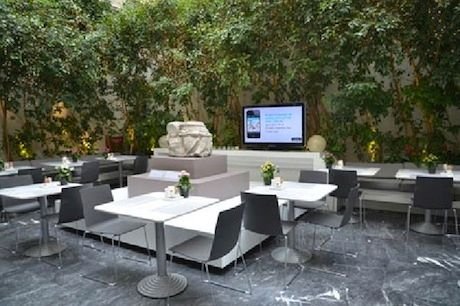 Τα πιο ωραία καφέ της Αθήνας έχουν ξεφυτρώσει μέσα σε μουσεία [εικόνες] | iefimerida.gr 1