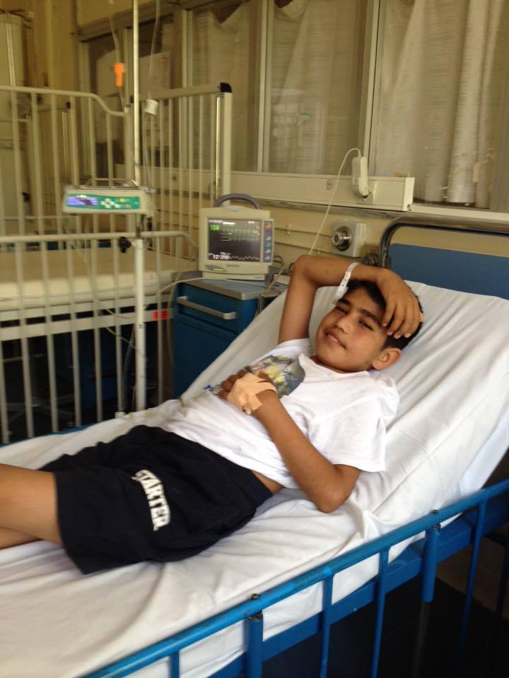 Ο μακρύς δρόμος ενός 12χρονου με ένα νεφρό - Πως το ταξίδι της προσφυγιάς προς την Ελλάδα επιδείνωσε την υγεία του [εικόνες] | iefimerida.gr 1