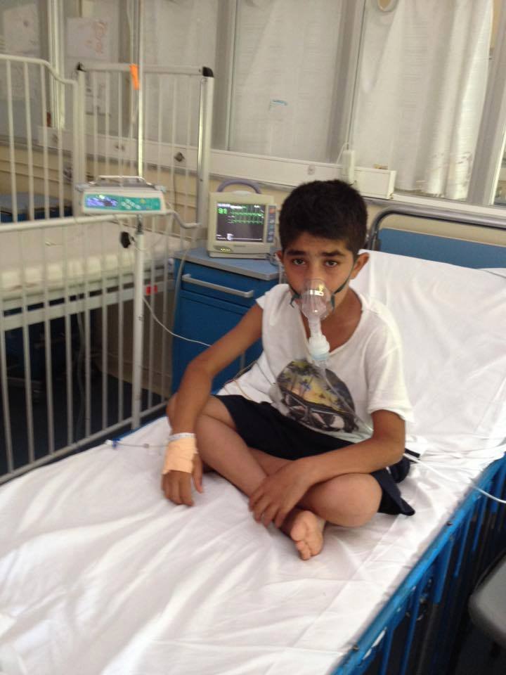 Ο μακρύς δρόμος ενός 12χρονου με ένα νεφρό - Πως το ταξίδι της προσφυγιάς προς την Ελλάδα επιδείνωσε την υγεία του [εικόνες] | iefimerida.gr 2