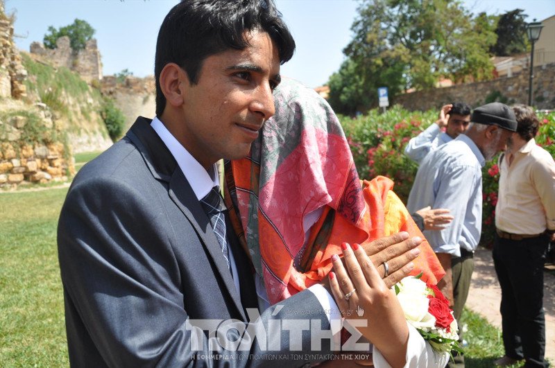 Ο πρώτος γάμος Αφγανών προσφύγων στη Χίο [εικόνες]  | iefimerida.gr 0