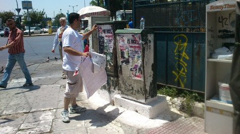 Οι Πειραιώτες ανταποκρίθηκαν στο κάλεσμα του Γιάννη Μώραλη -Καθάρισαν την πόλη από τις προεκλογικές αφίσες [εικόνες] | iefimerida.gr 3