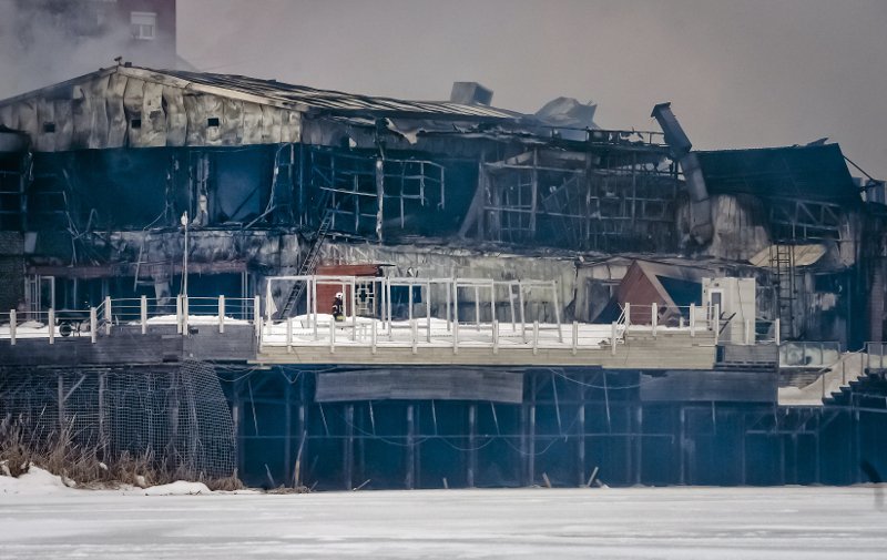 Κόλαση φωτιάς σε κλαμπ στο Βουκουρέστι -40 τραυματίες [εικόνες & βίντεο]  | iefimerida.gr 2