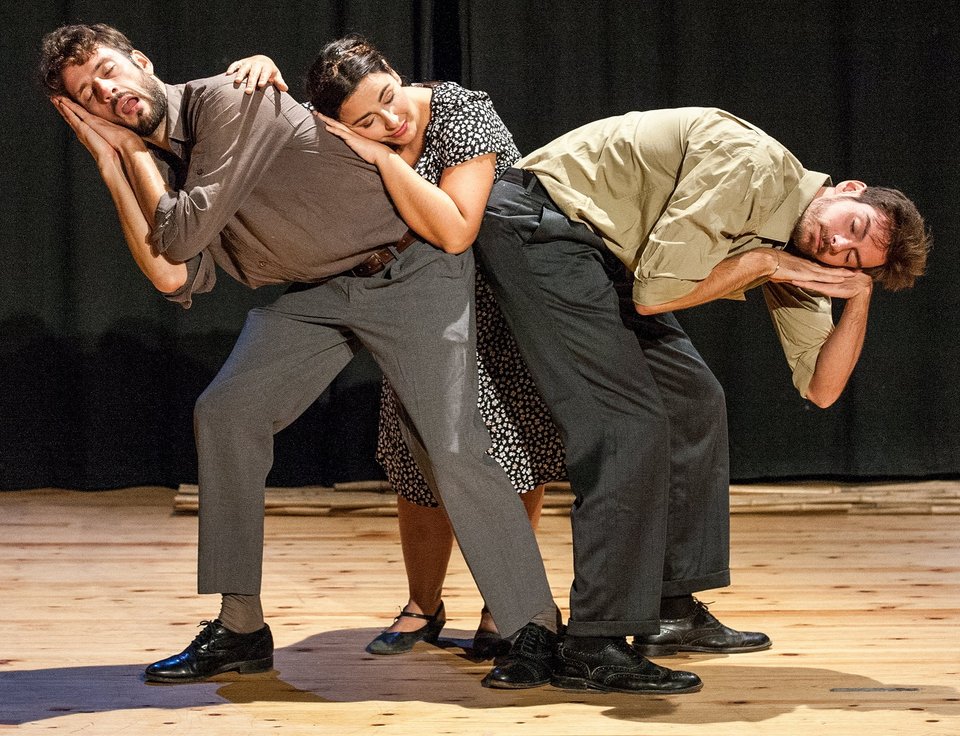 Αγγελική: Mονόλογος-ντοκουμέντο για το σκληρό πρόσωπο της προσφυγιάς [εικόνες] | iefimerida.gr 0