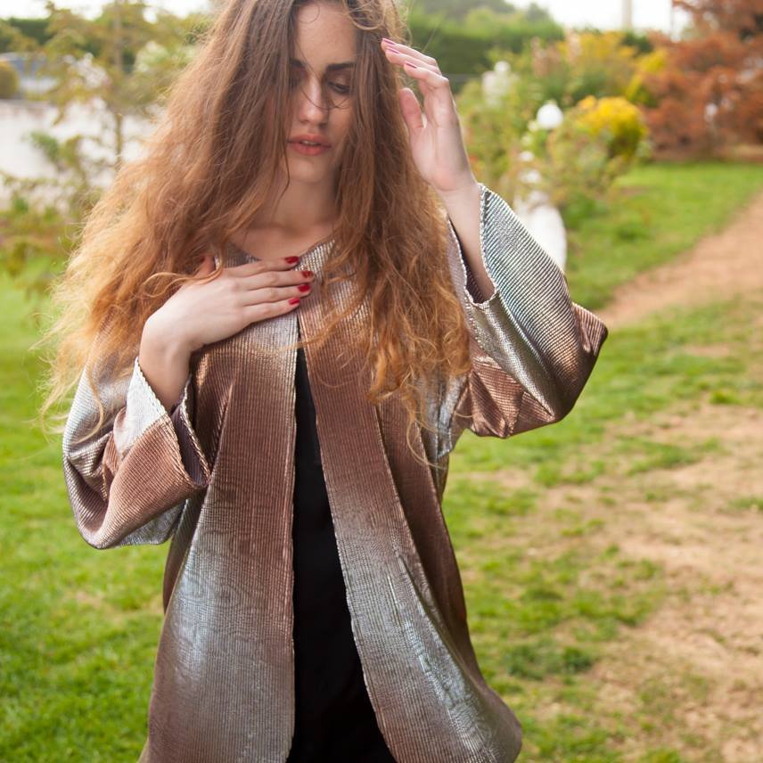 Η φάνκι διακοσμήτρια που ήθελε να γίνει σχεδιάστρια μόδας και τα κατάφερε -Οι δημιουργίες της απογειώνουν τη θηλυκότητα [εικόνες] | iefimerida.gr 1