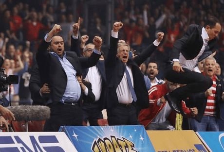 Το σπριντ του Αγγελόπουλου μετά την «βόμβα» Πρίντεζη [εικόνες & βίντεο] | iefimerida.gr 0