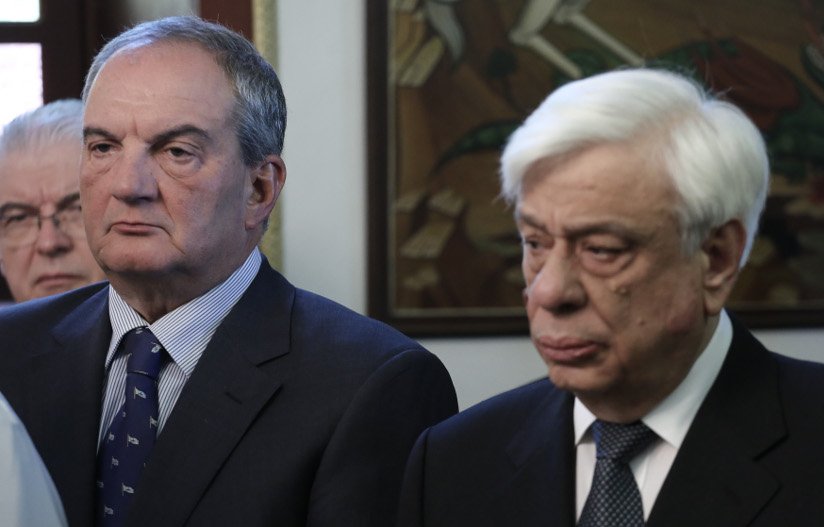 Kαραμανλής – Παυλόπουλος στο μνημόσυνο του Γιάννη Αγγέλου [εικόνες] | iefimerida.gr 3