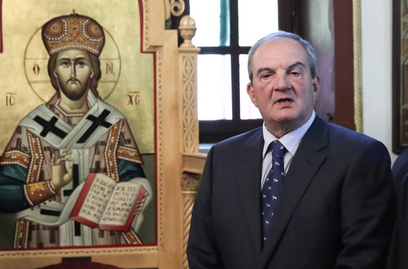 Kαραμανλής – Παυλόπουλος στο μνημόσυνο του Γιάννη Αγγέλου [εικόνες] | iefimerida.gr 4