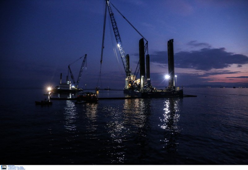 «Κόλλησε» η ανέλκυση του «Αγία Ζώνη ΙΙ» -Παρών ο Κουρουμπλής [εικόνες] | iefimerida.gr 4