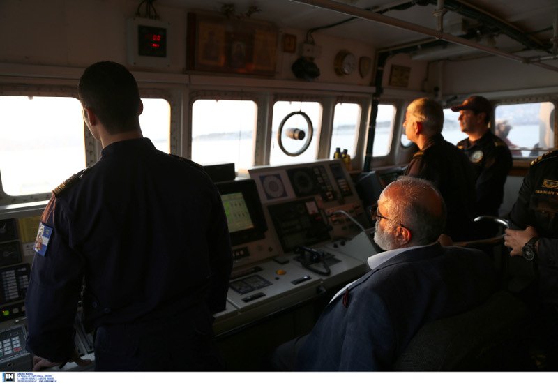 «Κόλλησε» η ανέλκυση του «Αγία Ζώνη ΙΙ» -Παρών ο Κουρουμπλής [εικόνες] | iefimerida.gr 5