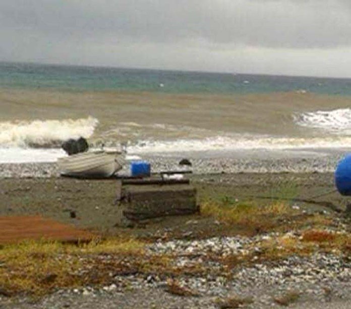 Η κακοκαιρία ανακάτεψε τη θάλασσα στη Λάρισα -Εγινε λάσπη, εικόνες χειμώνα [εικόνες] | iefimerida.gr 2