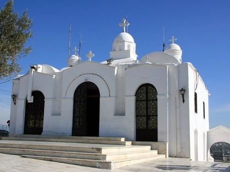 Οι 8 πιο γραφικές εκκλησίες για Επιτάφιο στην Αθήνα [εικόνες] | iefimerida.gr 3