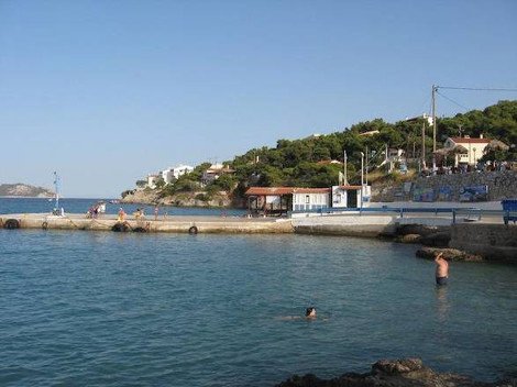 Παραλήρημα των Ιταλών για το Αγκίστρι: Ενας «ιδιωτικός» παράδεισος με 10 ονειρικές παραλίες [εικόνες] | iefimerida.gr 6