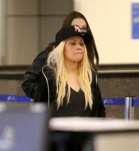 Η Κριστίνα Αγκιλέρα -αγνώριστη- χωρίς ίχνος μακιγιάζ [εικόνα] | iefimerida.gr 0