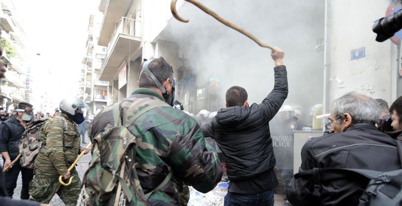 Κατά χιλιάδες οι αγρότες συνεχίζουν να έρχονται από όλη την Ελλάδα [εικόνες] | iefimerida.gr 2