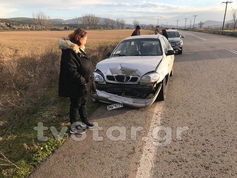 Βοιωτία: Σφοδρή σύγκρουση αυτοκινήτου με αγριογούρουνο [εικόνες] | iefimerida.gr 1