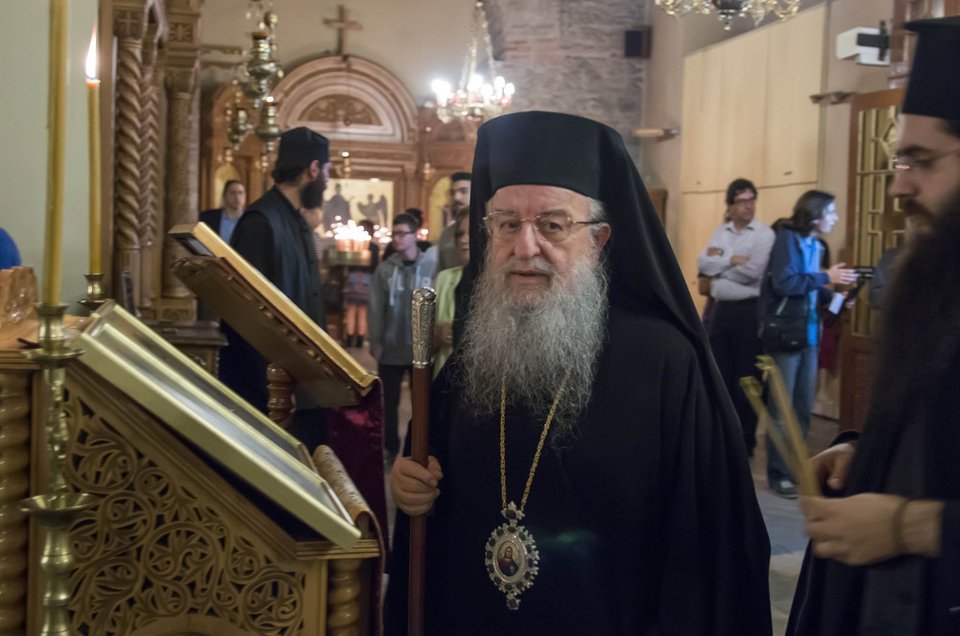 Ο Ανθιμος έκανε αγρυπνία κατά του Gay Pride στη Θεσσαλονίκη [εικόνες & βίντεο] | iefimerida.gr 9